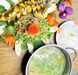 LẨU CÁ NƯỚNG NẤU MẺ
