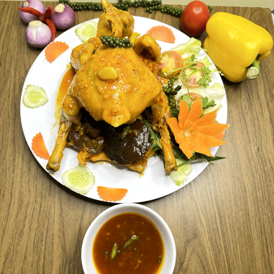 GÀ VƯỜN MẮM NHỈ