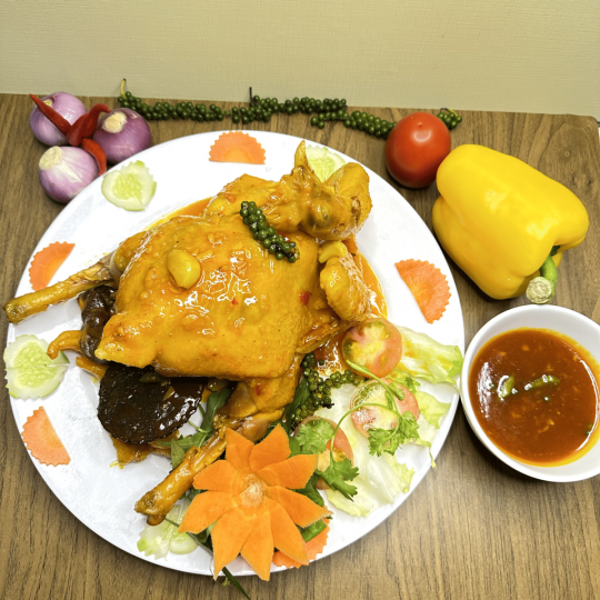 GÀ VƯỜN MẮM NHỈ